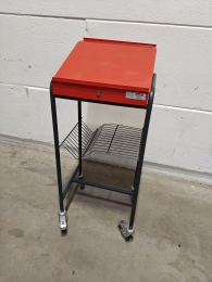 Mobiele schrijftafel / lessenaar Caddie 